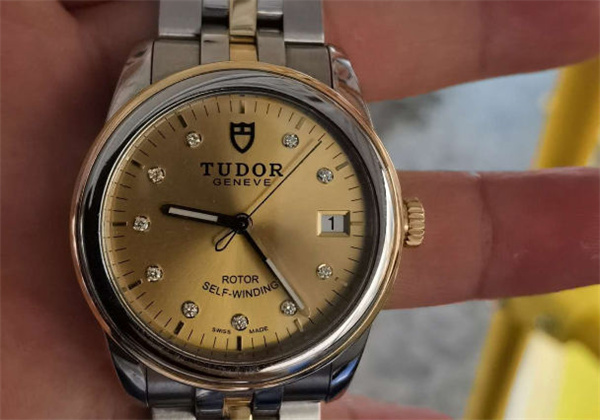 帝舵手表表盘生锈处理方法是什么(图) 帝舵手表表盘生锈处理方法是什么(图)