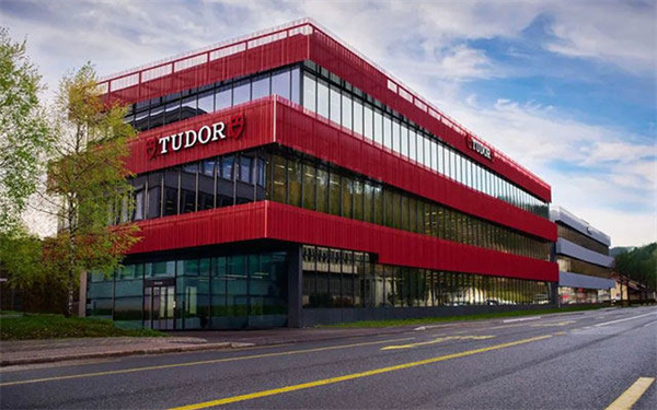 帝舵手表摔坏了怎么解决(图) 帝舵手表摔坏了怎么解决(图)