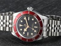 帝舵腕表外观有划痕怎么办