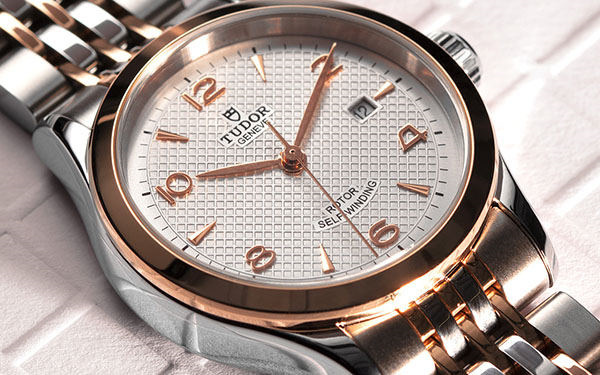 帝舵手表进水了应该咋处理(图) 帝舵手表进水了应该咋处理(图)