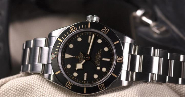 帝舵腕表表针脱落处理方法大全（图）